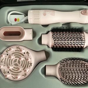 Beachwaver Co. Hair dryer set